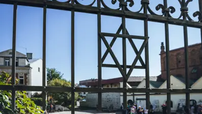 Polonya'da sinagoga molotof kokteylli saldırı