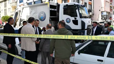 Yaşlı adam çöp kamyonunun altında kaldı