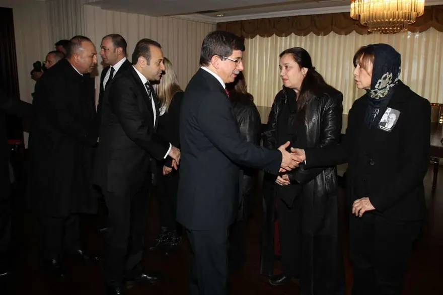 Denktaş'ın ardından 77 Denktaş'ın ardından 77