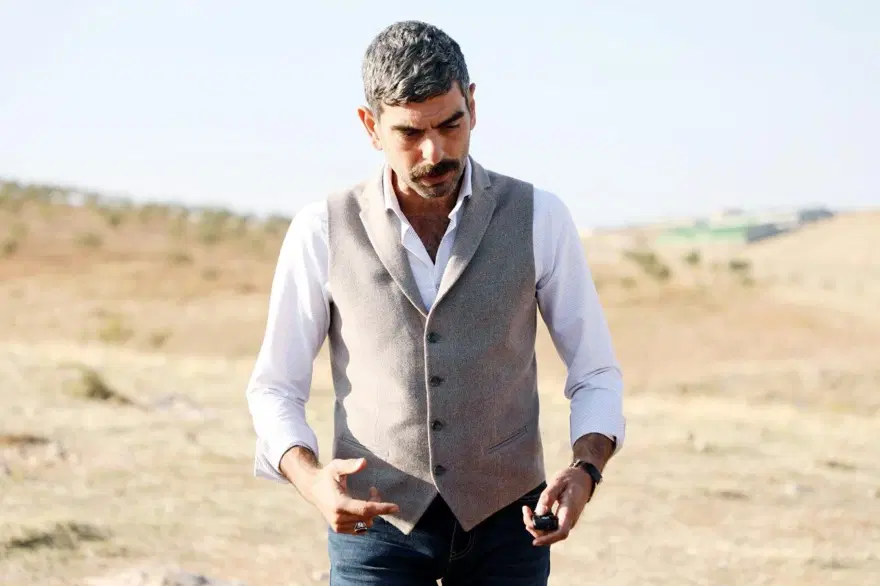 Güvercin, Kenan, Mehmet Ali Nuroğlu, Güvercin dizisi 11 Güvercin, Kenan, Mehmet Ali Nuroğlu, Güvercin dizisi 11