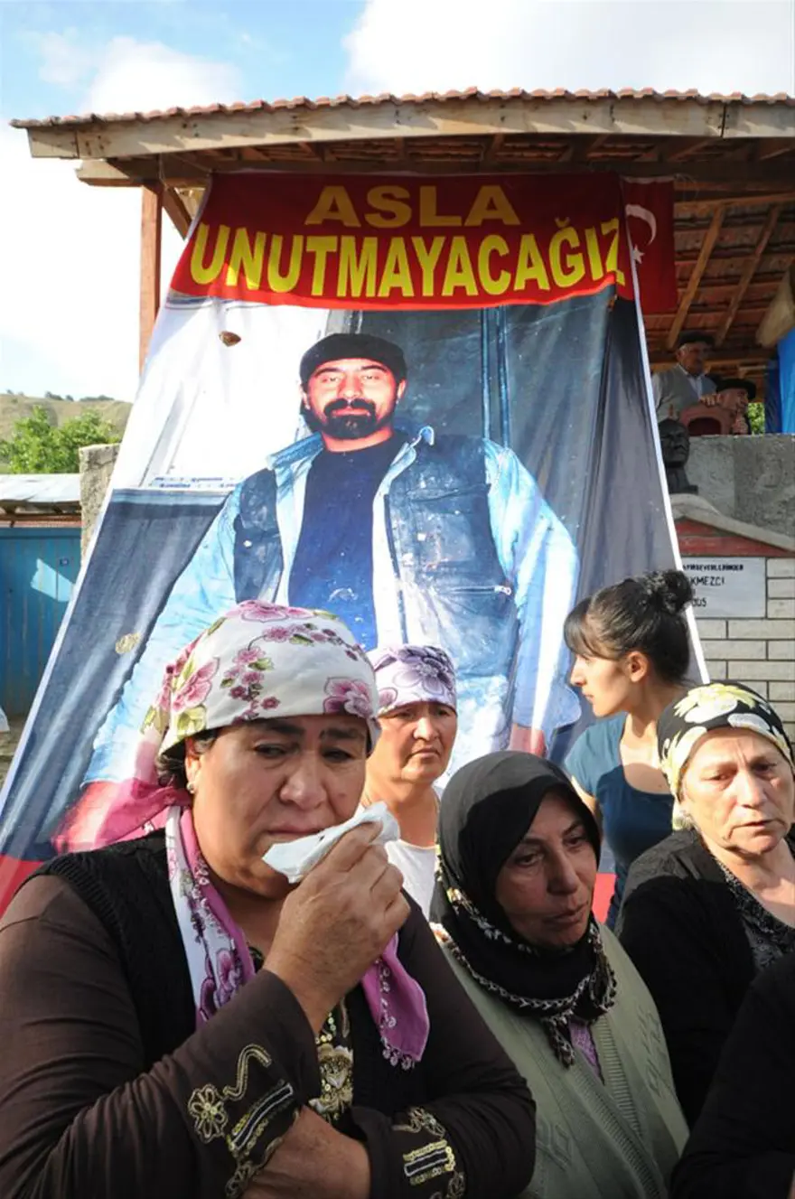 Ethem Sarısülük toprağa verildi 5