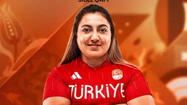 Para halterde Sibel Çam, bronz madalya kazandı