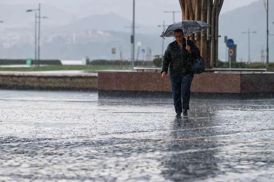 KIYI EGE’DE KUVVETLİ SAĞANAĞA DİKKAT 1 KIYI EGE’DE KUVVETLİ SAĞANAĞA DİKKAT 1