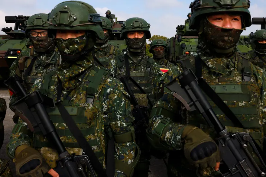 ÇİN'İN DONANMASI DARMADAĞIN OLACAK 6