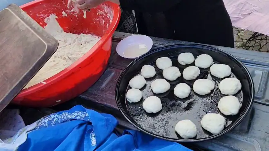 Nesilden nesile geleneği yaşatmaya devam ediyorlar: "Bu bütün köylerde vardı" 2