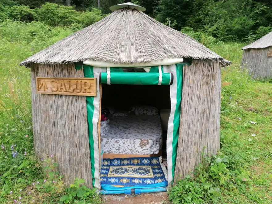 "DOĞAYI KORUYARAK YAPILMIŞ BİR YER" 6