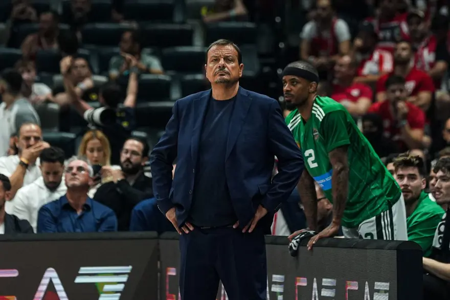 Fenerbahçe'nin Panathinaikos'u elemesi, hedef tahtasına Ergin Ataman'ı çekti: "Benzeri görülmedi!" 2