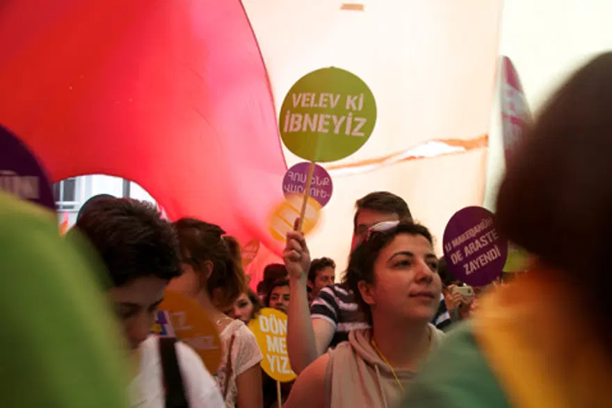 9. LGBTT Onur Yürüyüşü 