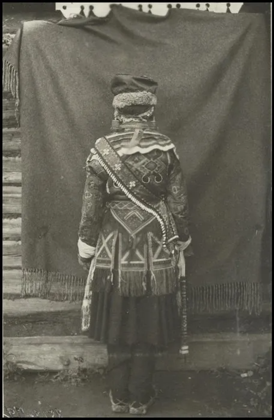 Bilim kurgu değil Türk boylarının 111 yıllık fotoğrafları. Gizemli heykeller, gelişmiş aletler, tanıdık kıyafetler (106 fotoğrafla gizemli Türk tarihi) 7