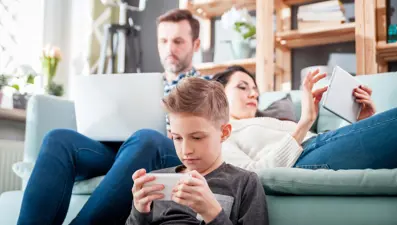 Işık hızında internet: Bilim insanları dünyanın ilk tam frekanslı 6G çipini geliştirdi