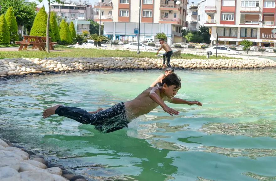 Süs havuzunda tehlikeli serinlik 6