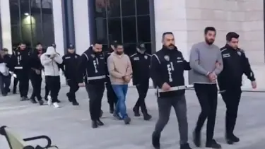 Gökçeada'da iki aileye yönelik operasyon: 9 tutuklama