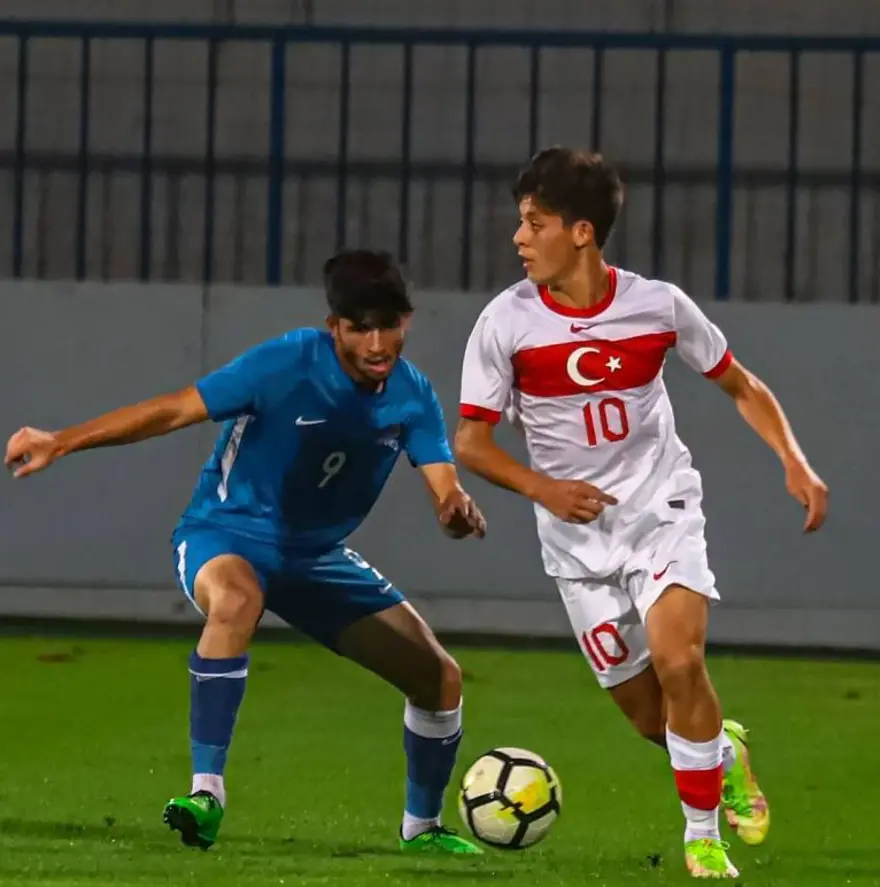 Top toplayıcılıktan 5 yıl sonra Real Madrid'e transfer oldu | İşte Arda Güler'in kariyeri 14