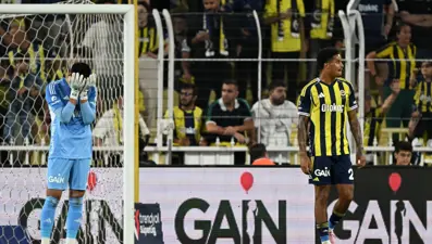 "Kadıköy'de gerilim filmi" (18 Eylül spor manşetleri)