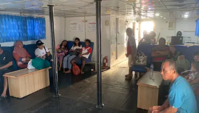 Yolcu feribotu alev aldı: 5 kişi öldü