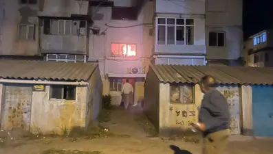 Aynı apartmanda arka arkaya çıkan yangınlara ilişkin soruşturma