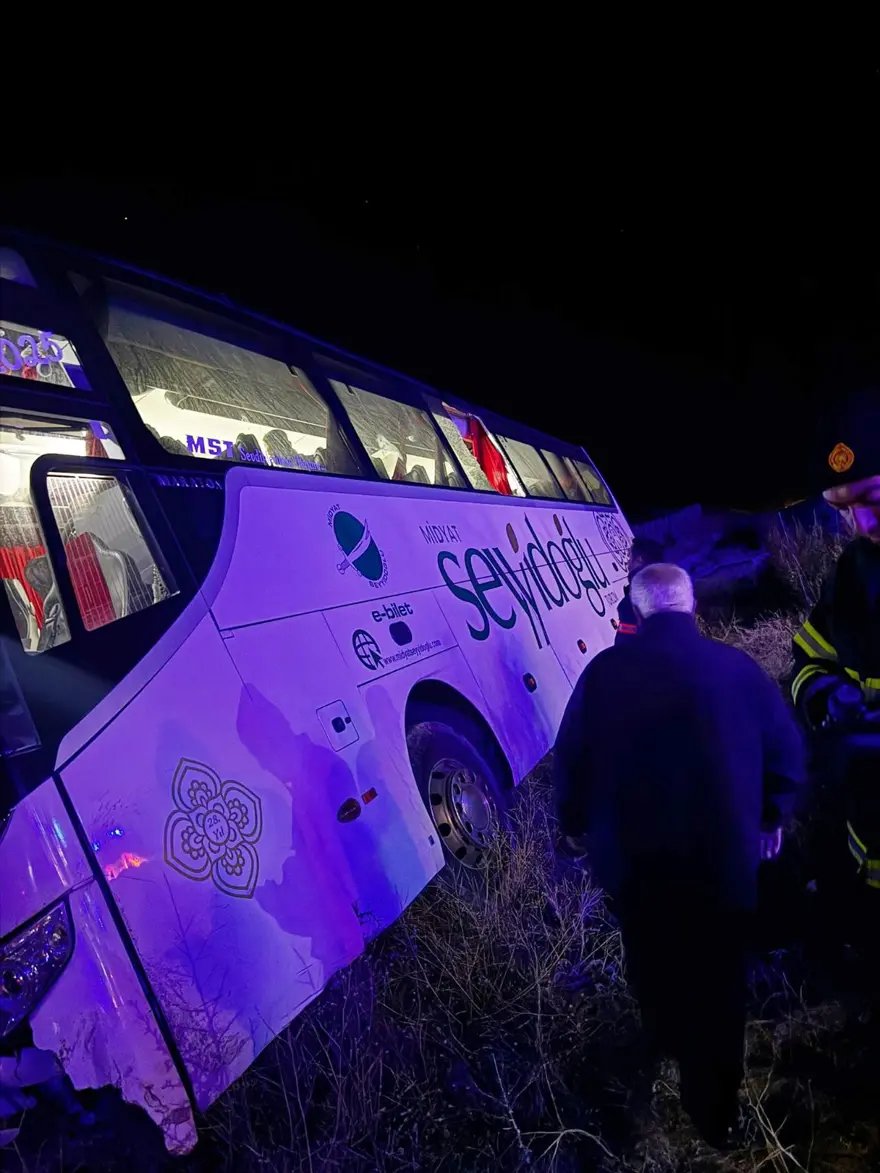 ALTI KİŞİ YARALANDI 2 ALTI KİŞİ YARALANDI 2