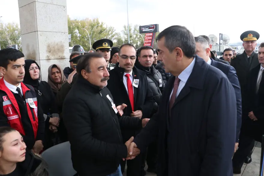 Pençe Kilit şehidine veda 9