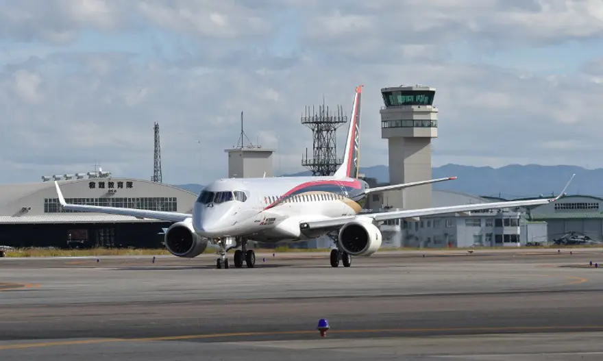 50 yıl aradan sonra üretilen uçağa yoğun ilgi 