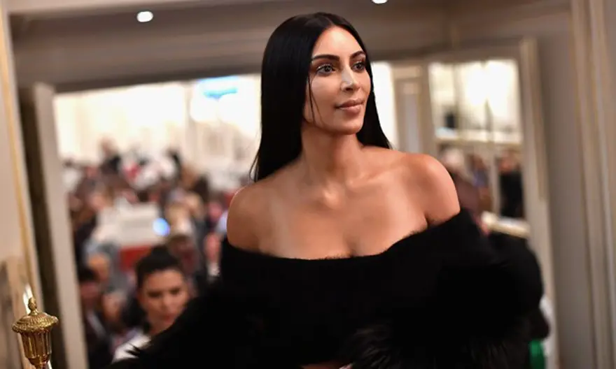Kim Kardashian nasıl soyuldu? 3 Kim Kardashian nasıl soyuldu? 3