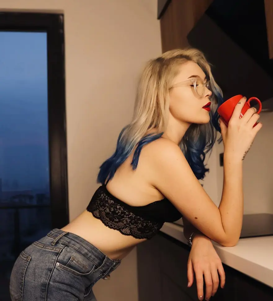 TikTok'un en çok takip edilen fenomenleri Nursema Altuntaş, Ceren Yaldız ve Yeliz Korkmaz konuştu, ntv,röportaj 15