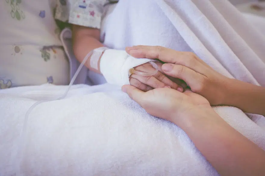 Çocuklardaki gizemli hepatit hastalığı ile ilgili bilinmesi gereken her şey (Gizemli hepatit hastalığının belirtileri nelerdir?) 