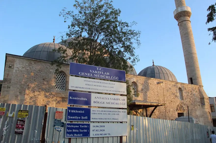 4 asırlık Tekeli Mehmet Paşa Camisi ziynet ve süsleriyle Ocak ayında ibadete açılacak 11