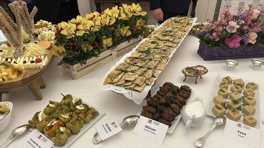 Atina'da Türk Mutfağı Haftası kapsamında Ege yemekleri tanıtıldı