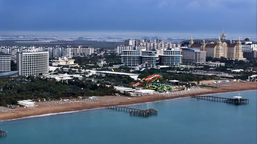 Antalya’da15 günlük tatil hareketliliği başladı 1