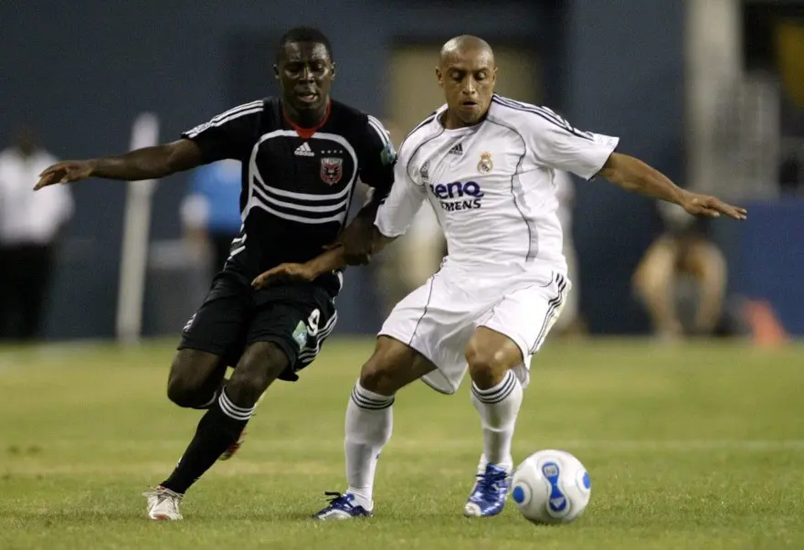 Efsane futbolcu Roberto Carlos yedinci eşinde de boşanıyor: Evsiz kaldı, tesislerde yatıyor 1