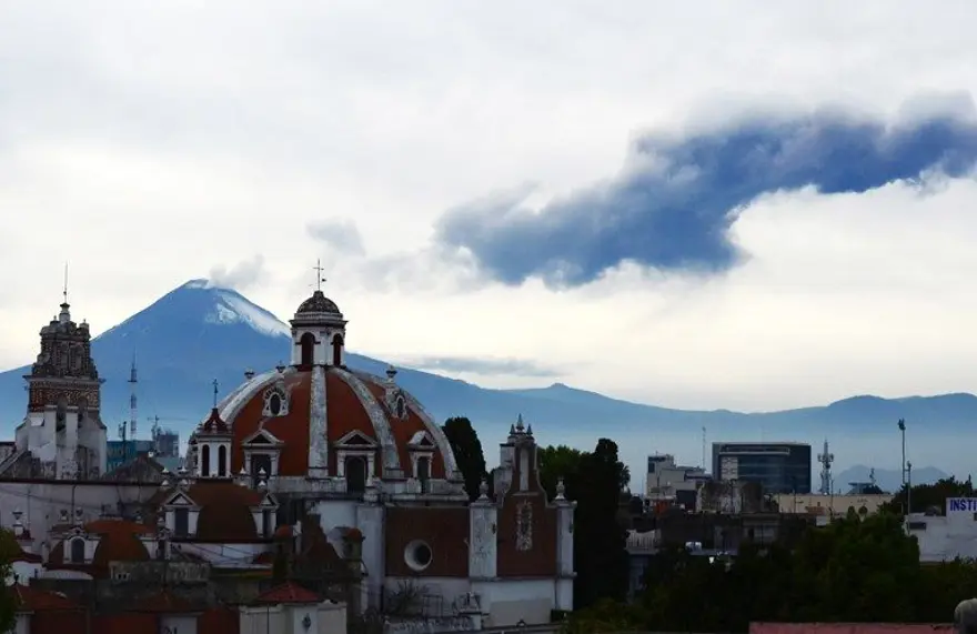 Meksika'da Popocatepetl Yanardağı patladı 