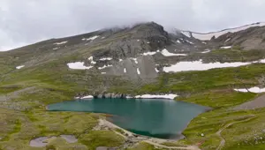 Gümüşhane'nin zirvesinde saklı güzellik: Yalnızca yaz mevsiminde ulaşım sağlanabiliyor
