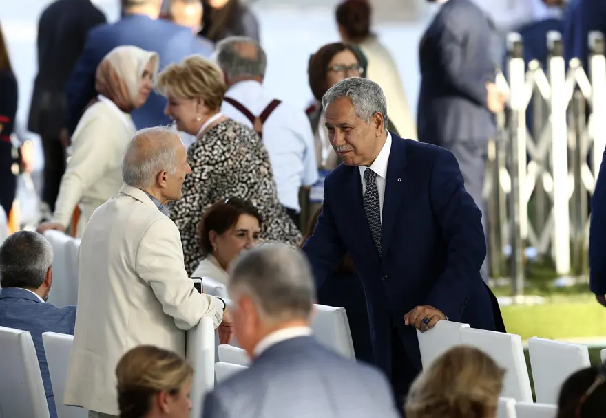 AK Parti kuruluşunun 16. yıl dönümünü kutladı 10