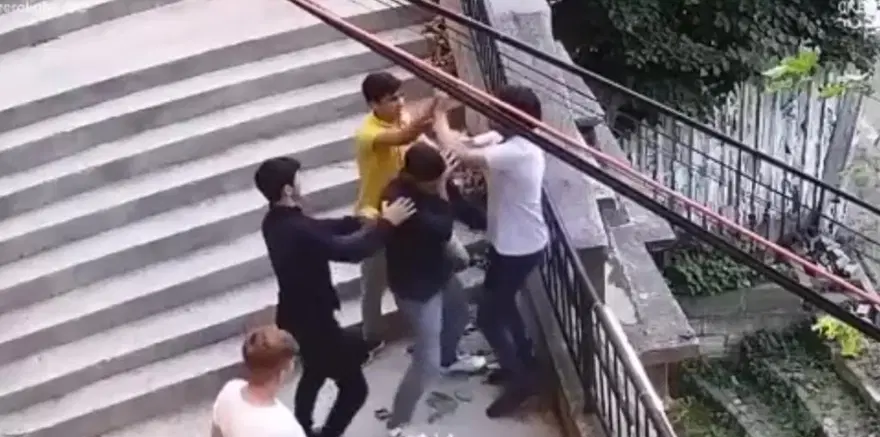 İstanbul'da bilgisayar mühendisine 'sahte' polis gasbı 7 İstanbul'da bilgisayar mühendisine 'sahte' polis gasbı 7