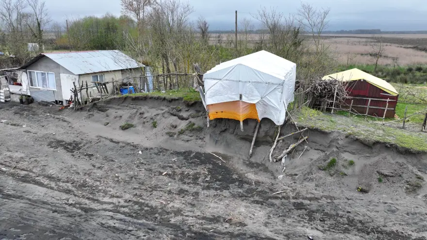 "DENİZ İLE EV ARASINDA 10 METRE KALDI" 2