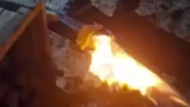 185 metreden çıkan su alev aldı! 4 gündür yanıyor, yetkililere haber verildi