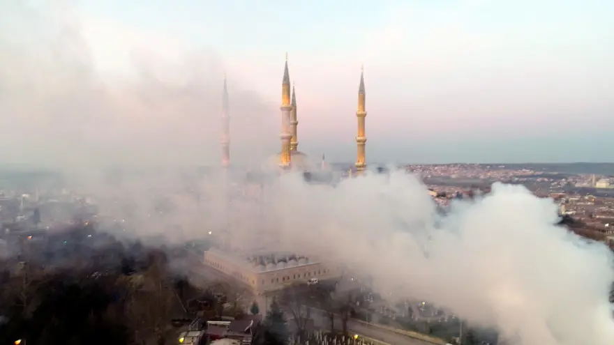 Edirne'de tarihi müftülük binasında yangın 16