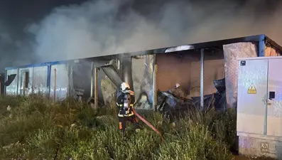 Hatay'da konteyner yangını