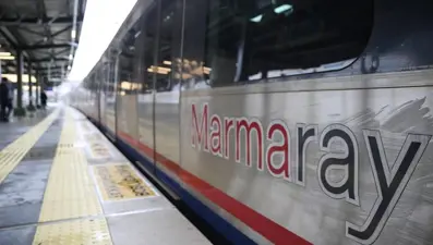Marmaray’da 1 saat arayla iki intihar vakası: Seferler tek hat üzerinden yapılıyor