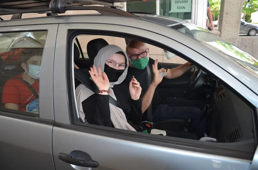 Kapıkule'de rakamlar açıklandı: 1 ayda 102 bin 586 yolcu 4 Kapıkule'de rakamlar açıklandı: 1 ayda 102 bin 586 yolcu 4