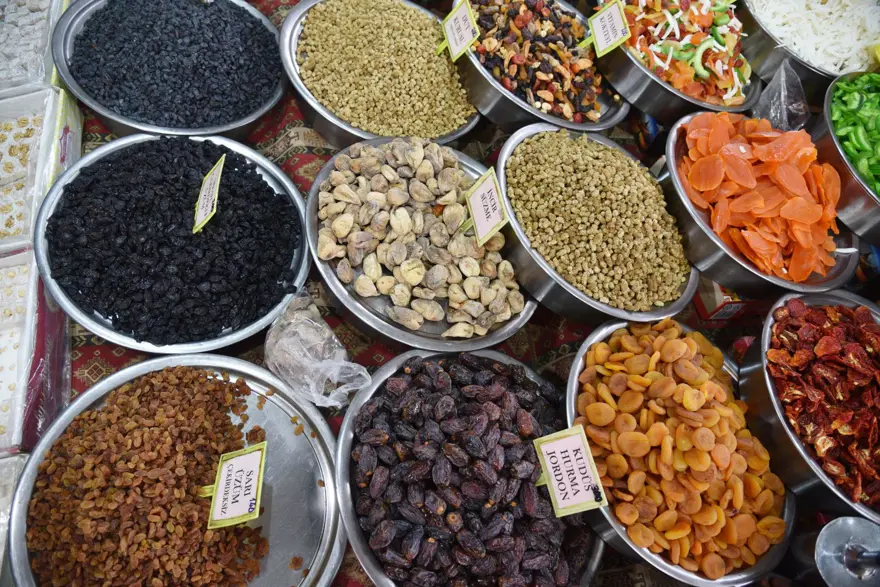 "KURU ORTAMDA, GÜNEŞ IŞINLARINDAN KORUYARAK SAKLANMALI" 3 "KURU ORTAMDA, GÜNEŞ IŞINLARINDAN KORUYARAK SAKLANMALI" 3