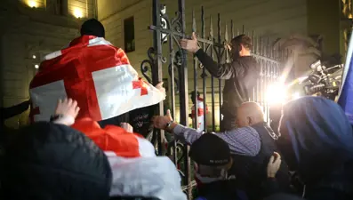 Gürcistan'da çatışmalar: Yabancı ajanlar tamamen etkisiz hale getirilecek