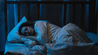 Uykuda gelen tehlike: Gece ışığı kalp krizi riskini artırıyor