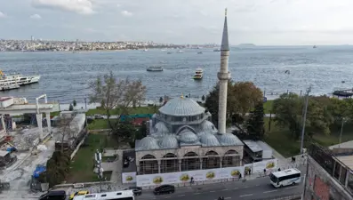 Beyoğlu'nda Molla Çelebi Camii restore ediliyor