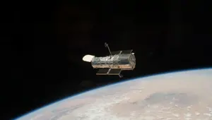 Hubble Uzay Teleskobu yeniden faaliyete geçti Hubble Uzay Teleskobu yeniden faaliyete geçti
