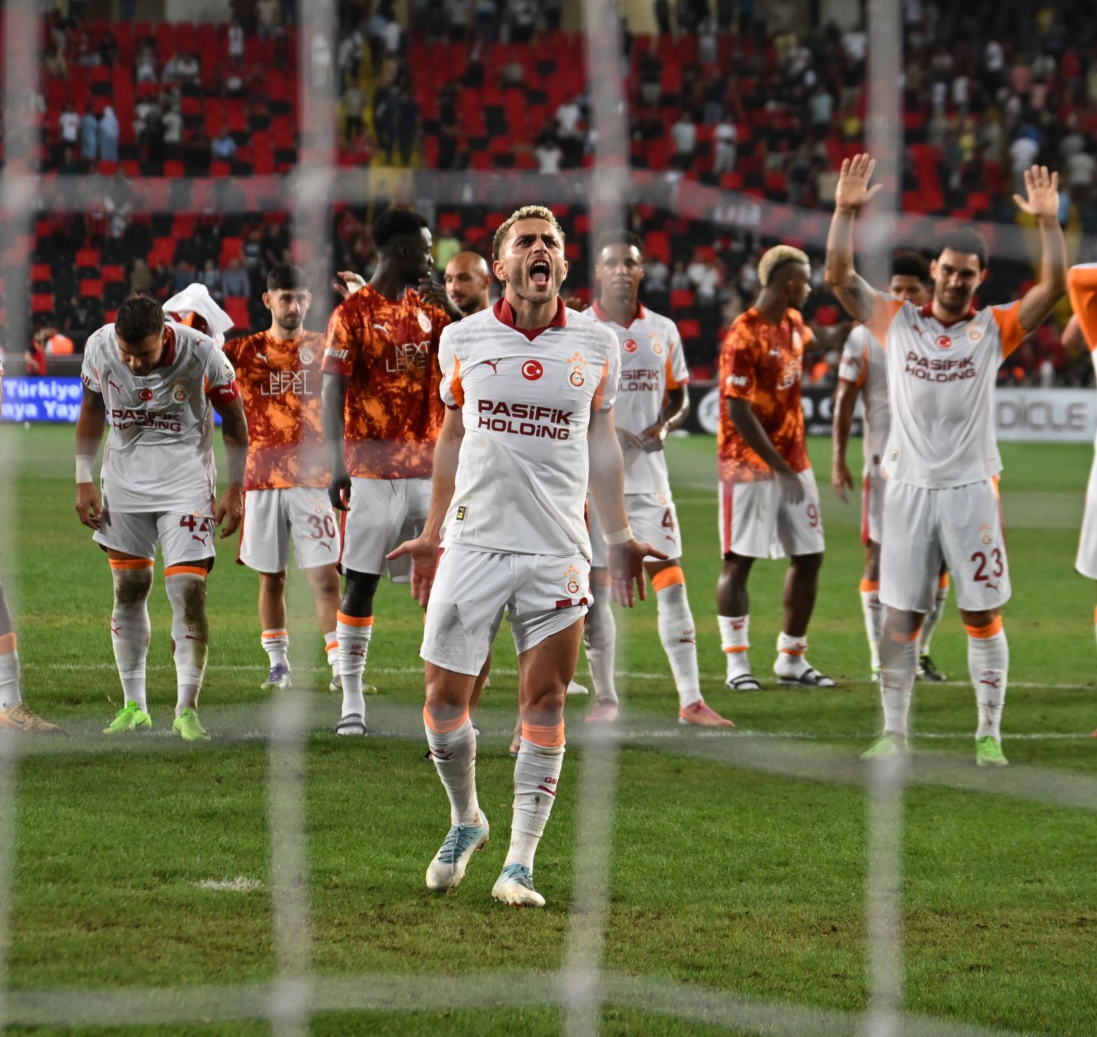 Galatasaray'da Barış Alper bilmecesi: 35+5 milyon euroya ret, işte istenen ücret!
