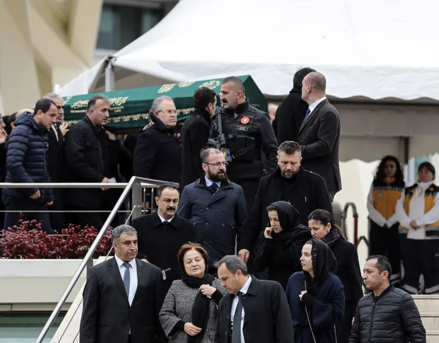 Yavuz Yılmaz son yolculuğuna uğurlandı 12 Yavuz Yılmaz son yolculuğuna uğurlandı 12