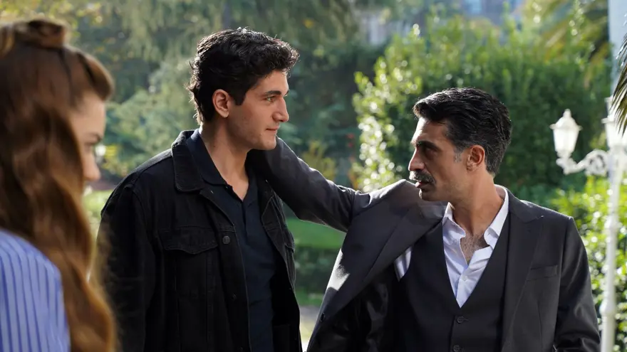 Yalı Çapkını 7. yeni bölüm fotoğrafları yayınlandı 7 Yalı Çapkını 7. yeni bölüm fotoğrafları yayınlandı 7