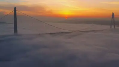 Yavuz Sultan Selim Köprüsü bulutların üstünde