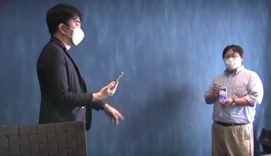 8 dilde çeviri yapabilen akıllı maske 2 8 dilde çeviri yapabilen akıllı maske 2